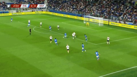 开云-世欧预半场：波利塔诺、雷特吉造险，意大利暂0-0爱沙尼亚