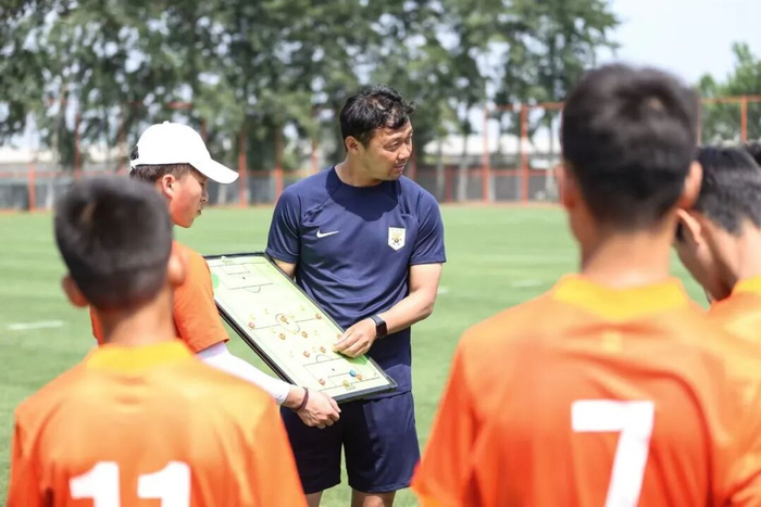 kaiyun-专访汪强：扎根基层非终点，而是新起点|足球|国脚|山东泰山|中国足协|青训_新浪体育_新浪新闻